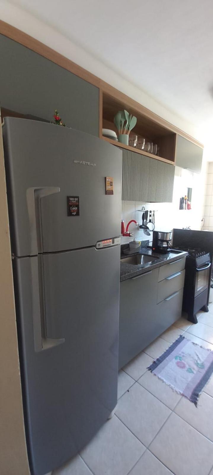 Perto Da Orla, 3 Quartos, Suite, Ar E Piscina Apartamento