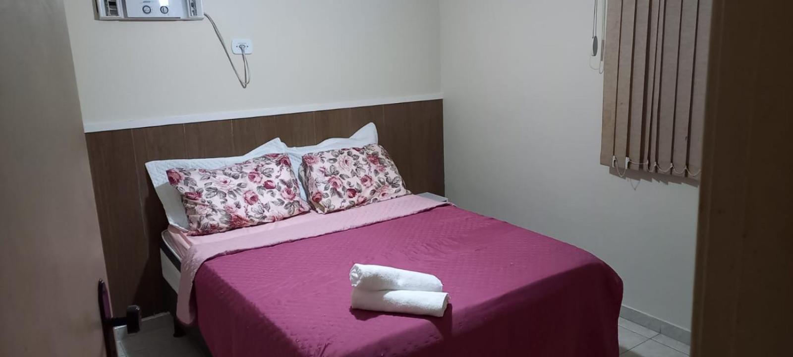 Perto Da Orla, 3 Quartos, Suite, Ar E Piscina